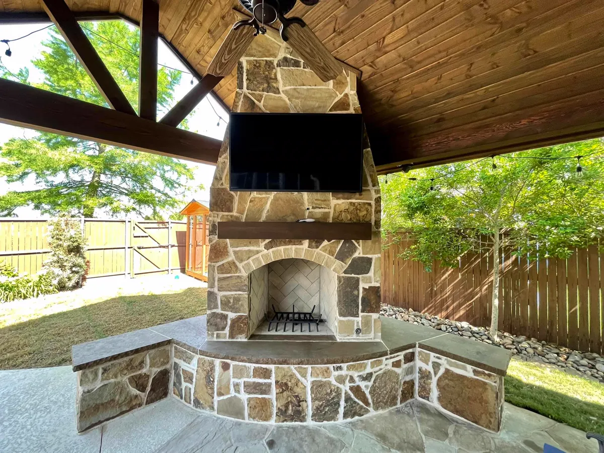 Outdoor Fireplaces