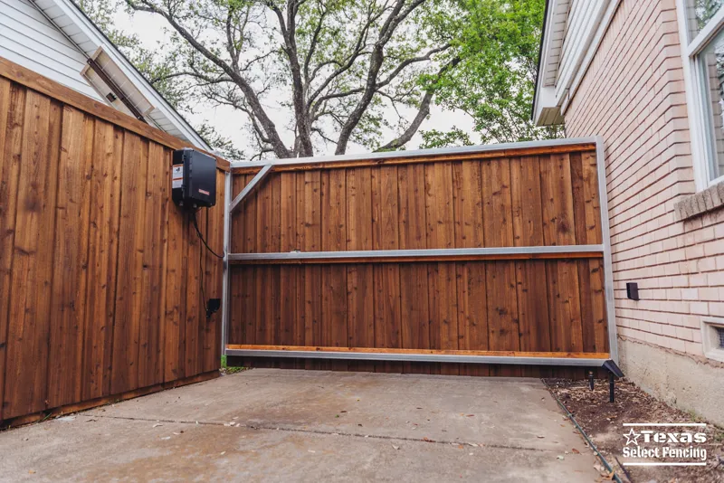 Texas Select Fencing - swing-gates
