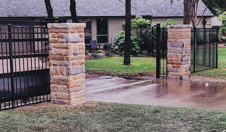 Texas Select Fencing - stone-columns
