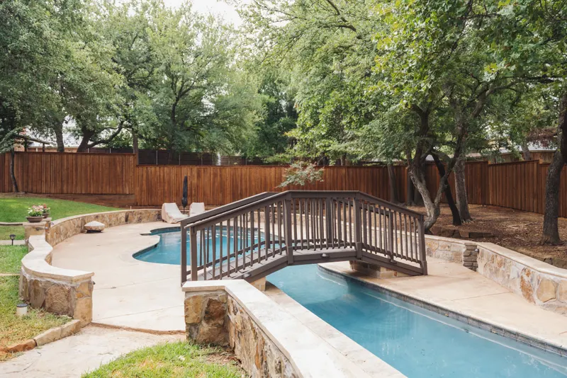 From Dated to Delightful: A Successful Fence Replacement in Colleyville