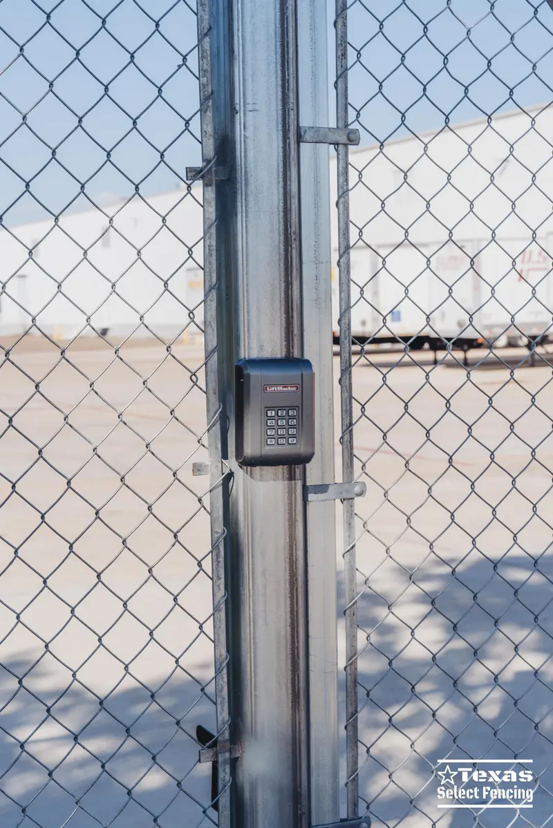 Security Chain Link Gate Installation in Mesquite, Texas