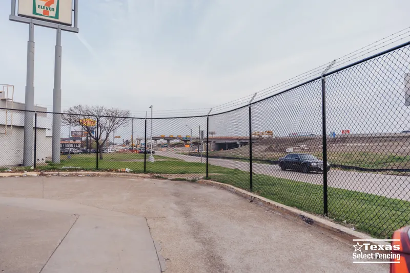 8' Security Chain Link Fence Installation in Duncanville, Texas